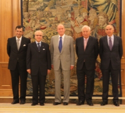 Audiencia al Sr. Mourad Medelci, Ministro de Asuntos Exteriores de la República Argelina. Fotografía de grupo